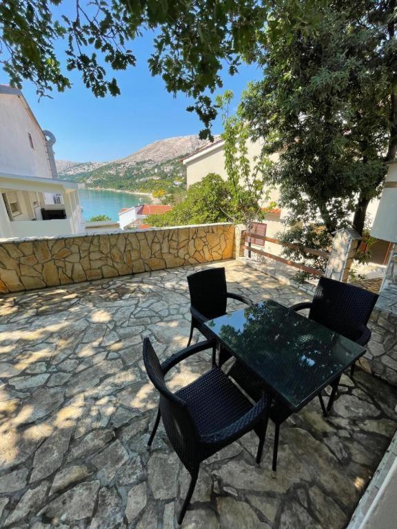 Bellevue Rooms Stara Baška Exterior foto