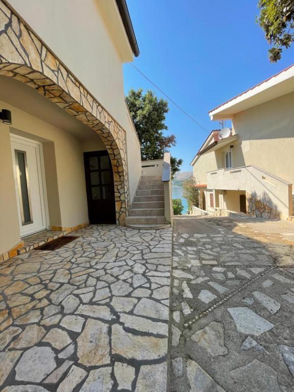 Bellevue Rooms Stara Baška Exterior foto