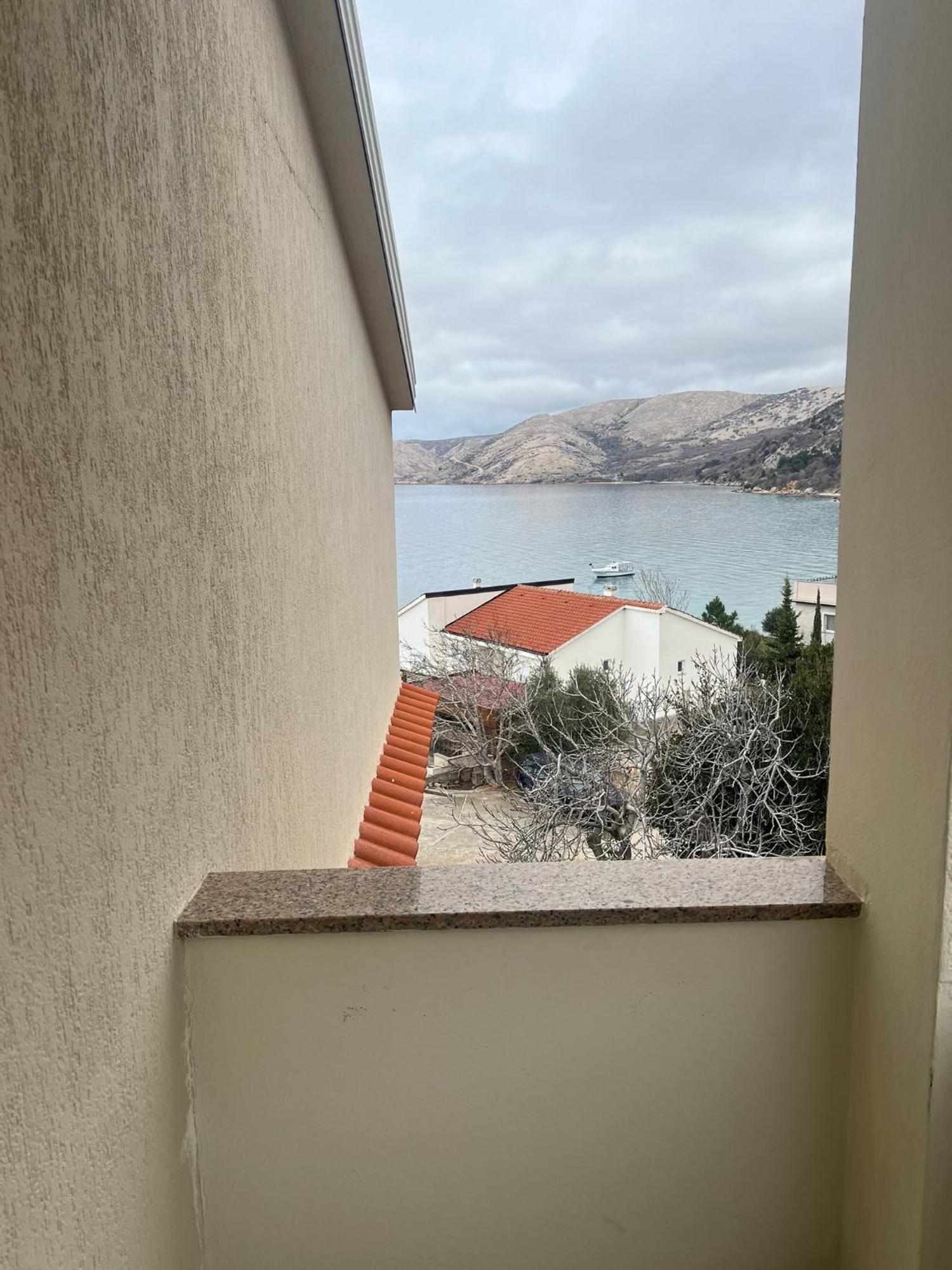 Bellevue Rooms Stara Baška Exterior foto